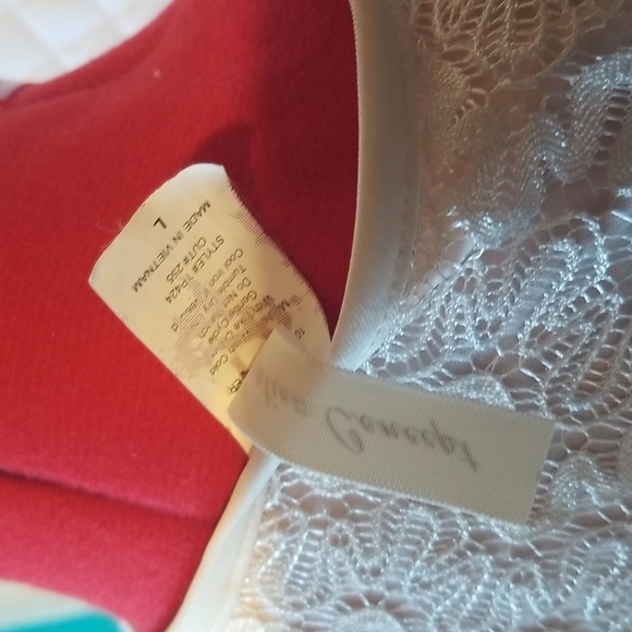 Large lace top lined per seption concept - Picture 4 of 4